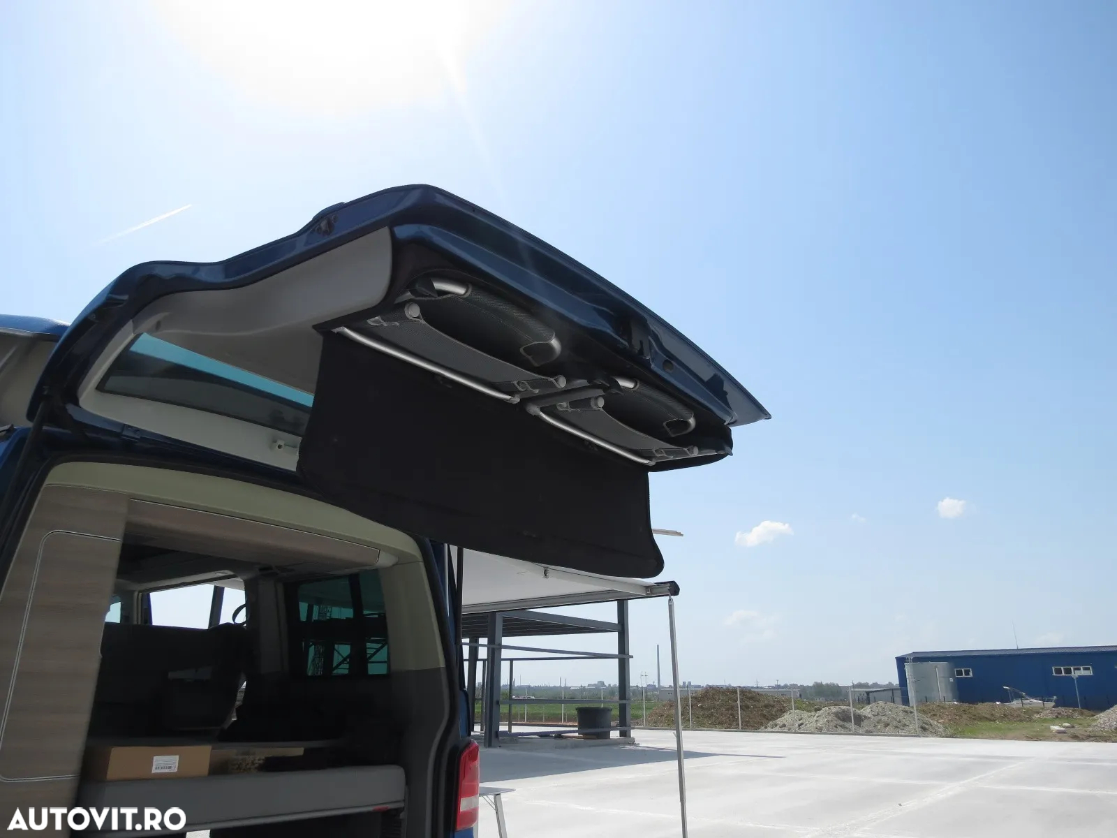 Volkswagen California - 18
