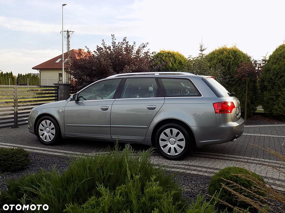 Audi A4 Avant - 13