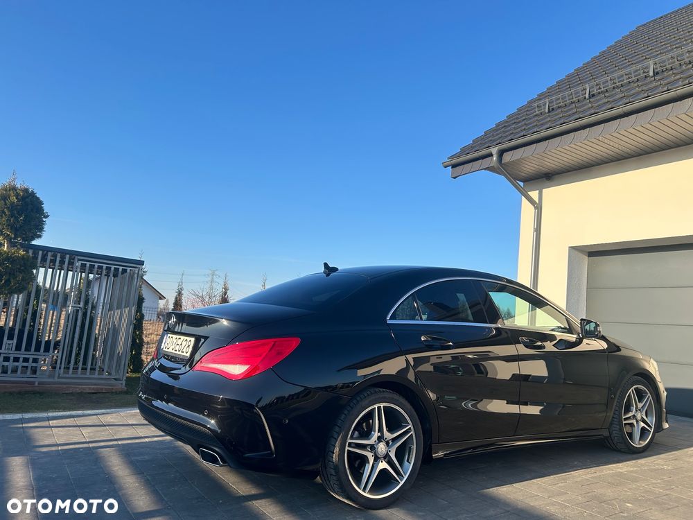 Mercedes-Benz CLA 200 (CDI) d 4Matic 7G-DCT Urban - 4