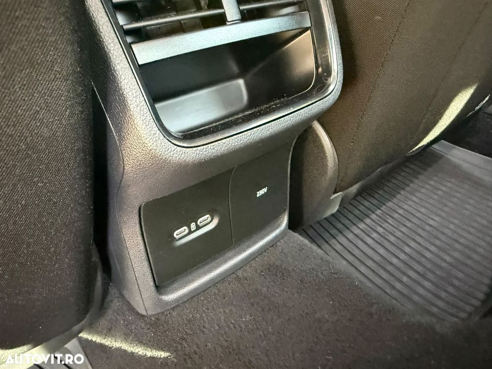 Skoda Octavia 2.0 TDI DSG Ambition - 13