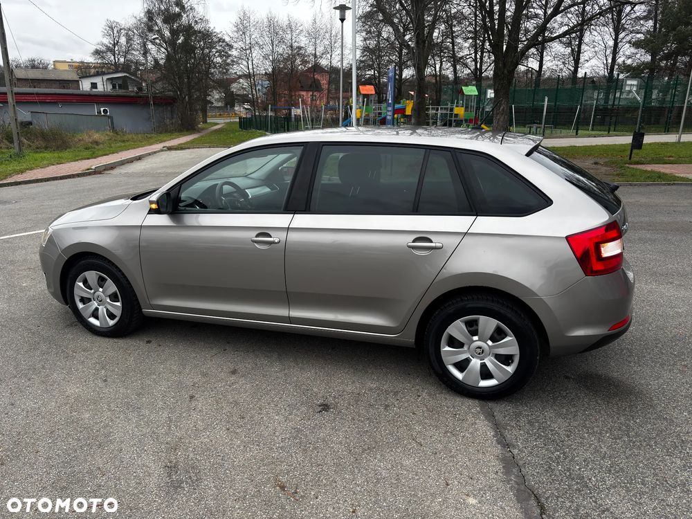 Skoda RAPID 1.4 TSI Ambition DSG - 5