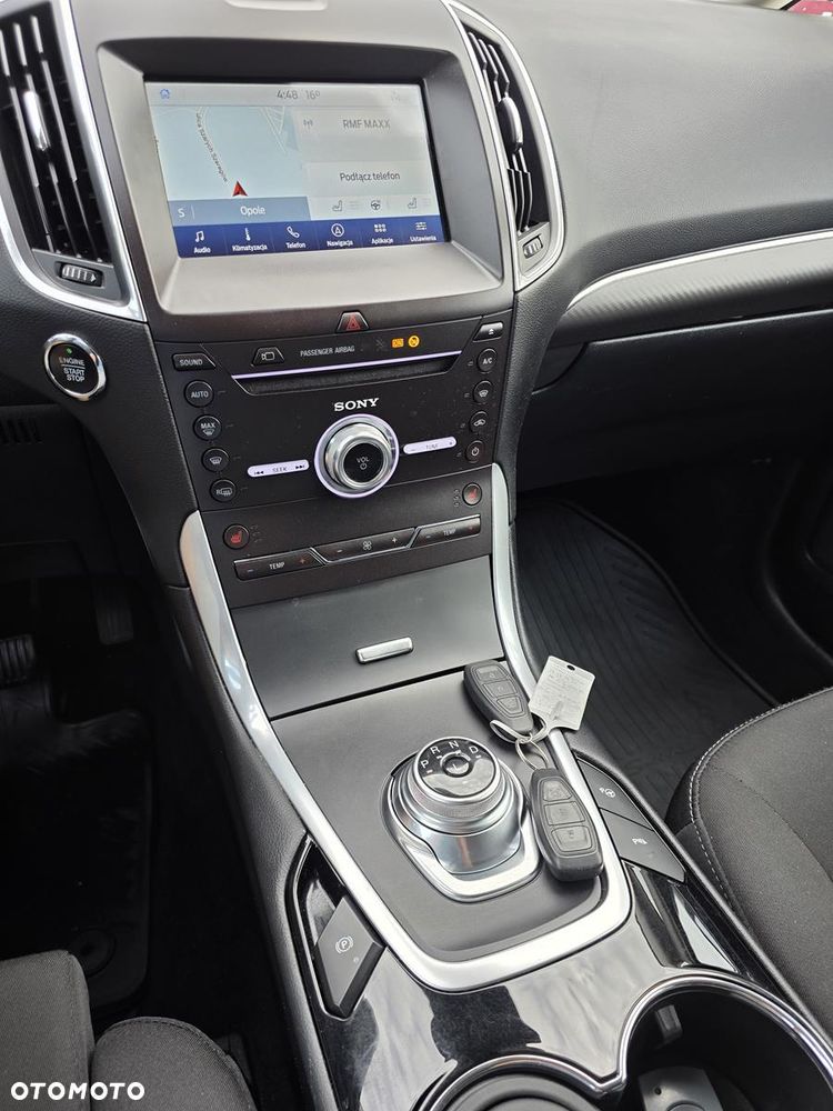 Ford S-Max 2.5 Hybrid Titanium CVT - 18