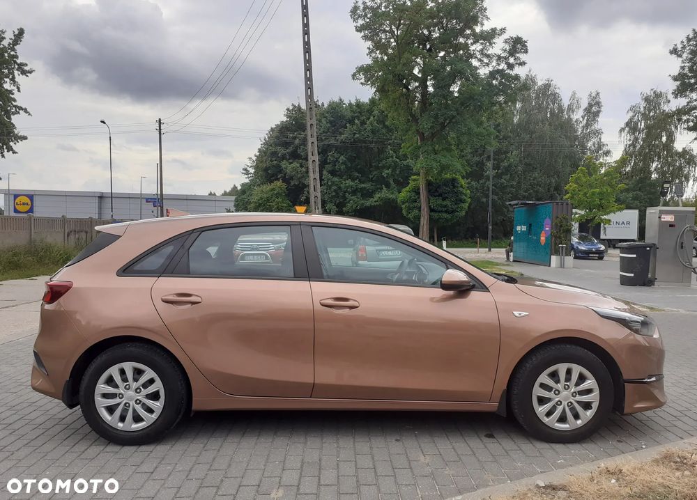 Kia Ceed - 7