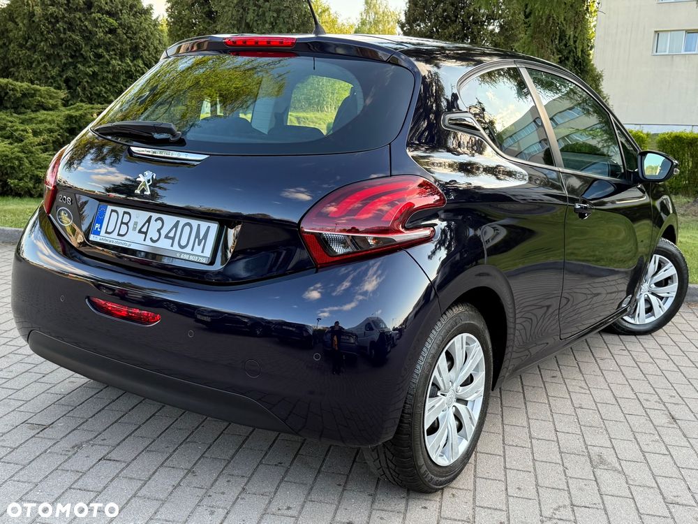 Peugeot 208 PureTech 82 Urban Move - 21