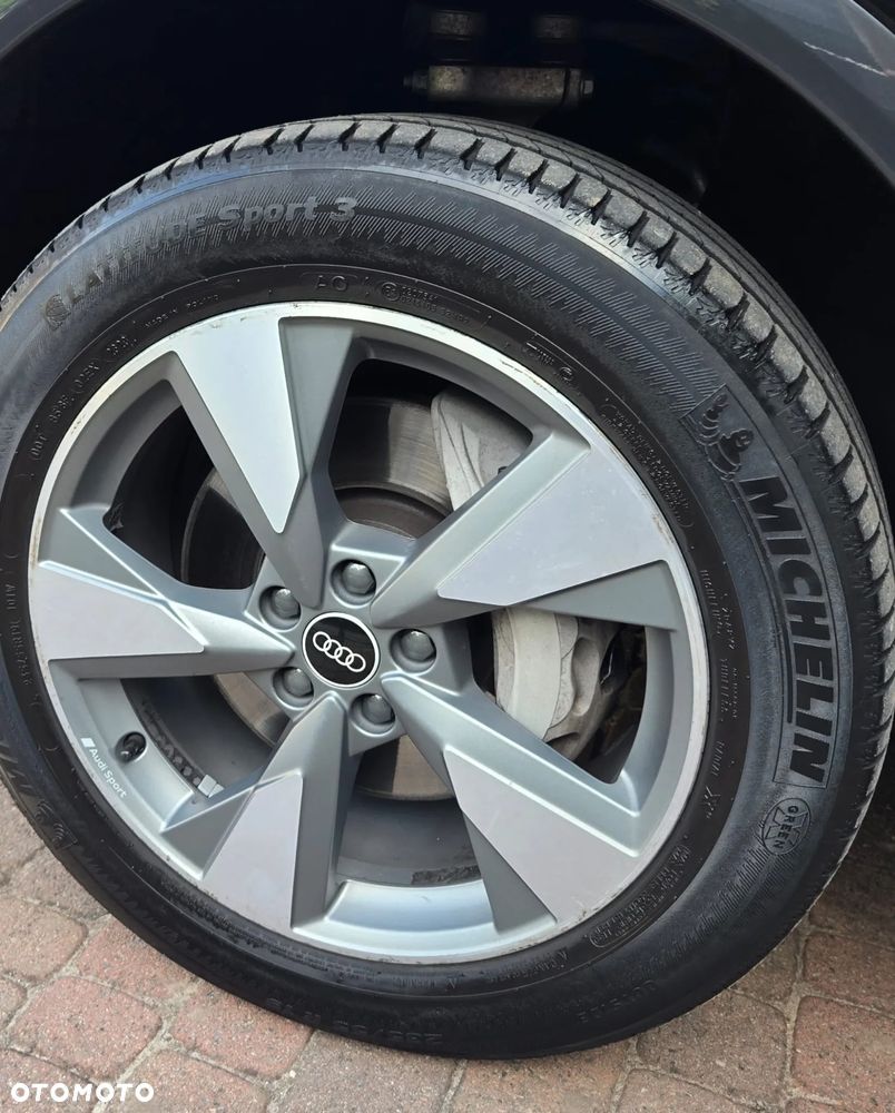 Audi Q5 50 TFSI e Quattro Sport S tronic - 9