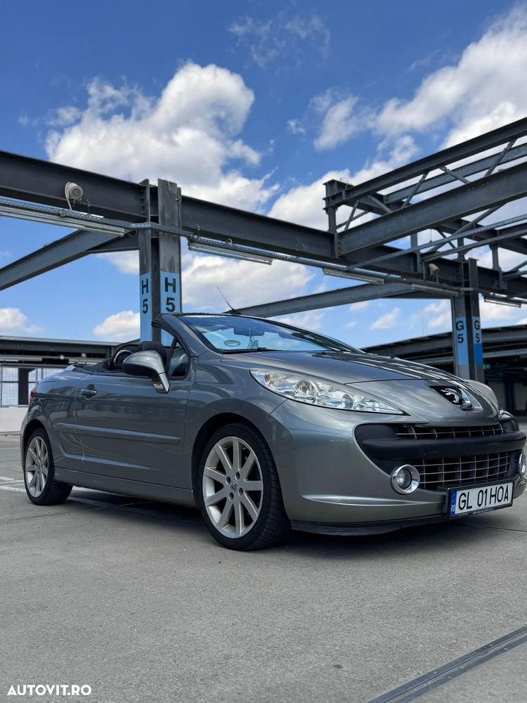 Peugeot 207 120 VTi Automatik Roland Garros - 1