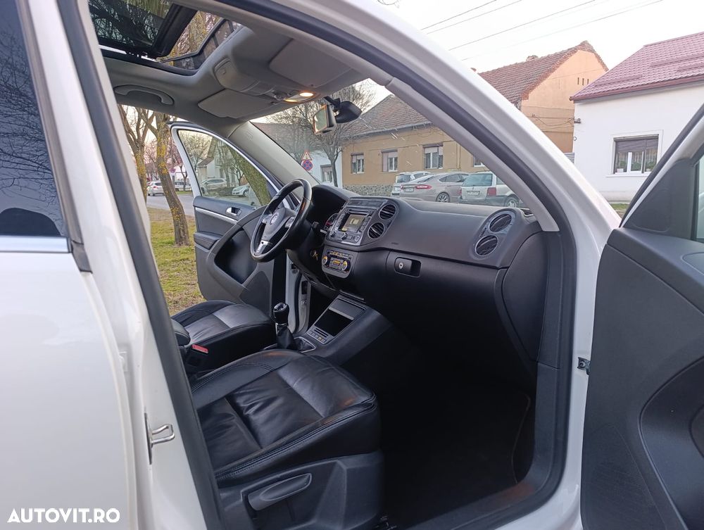 Volkswagen Tiguan - 7
