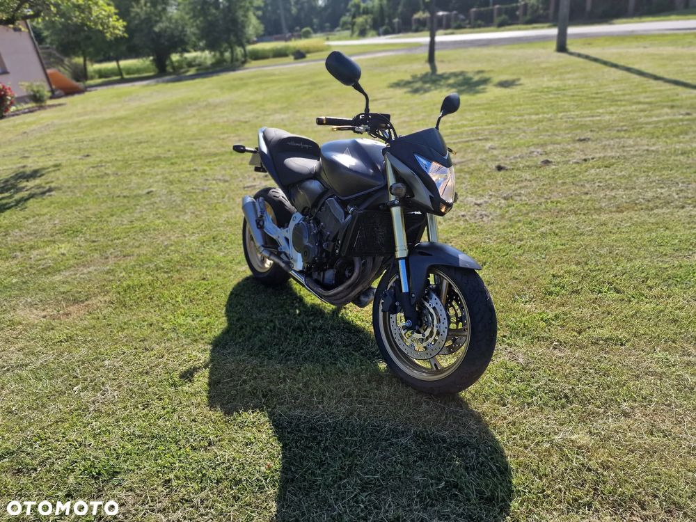 Honda CB - 8