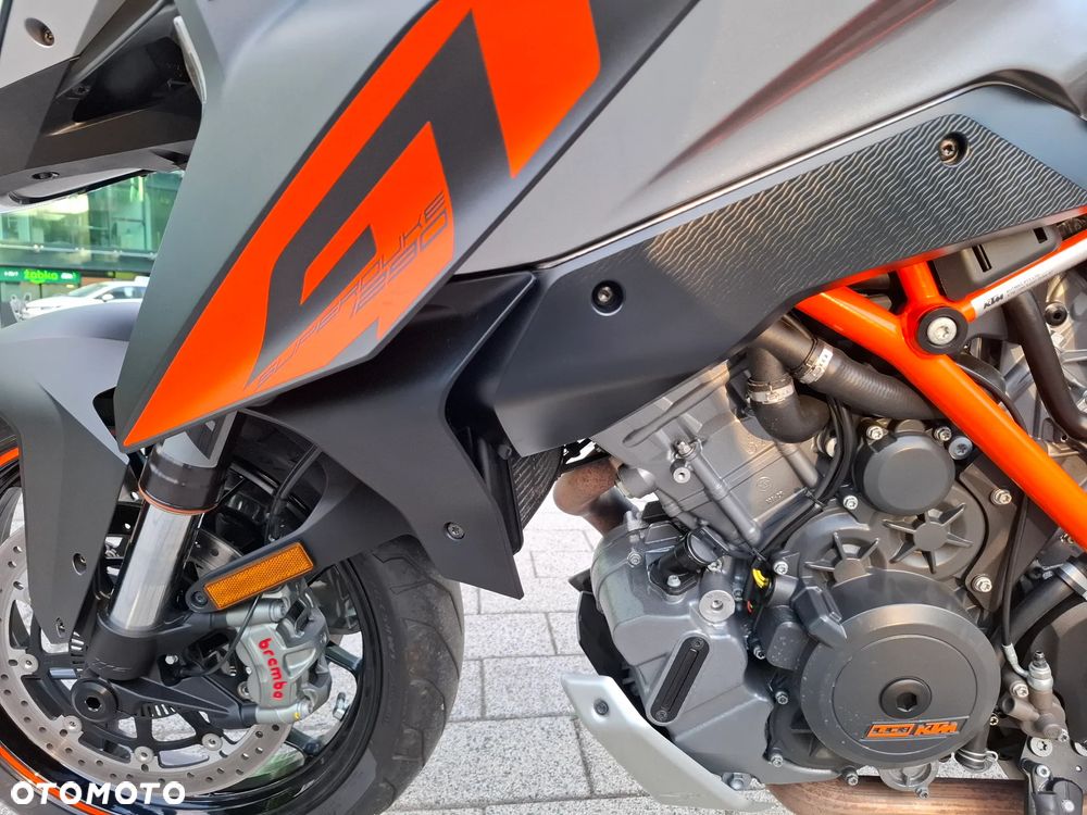 KTM Super Duke - 18