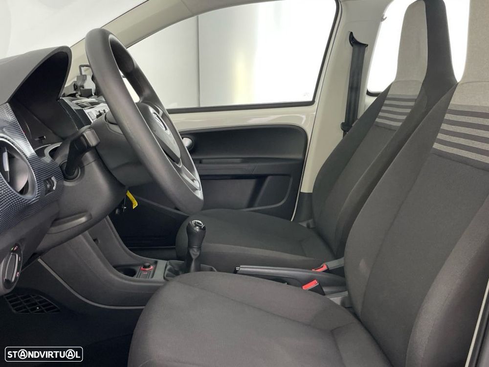 VW Up! 1.0 BMT Move - 16
