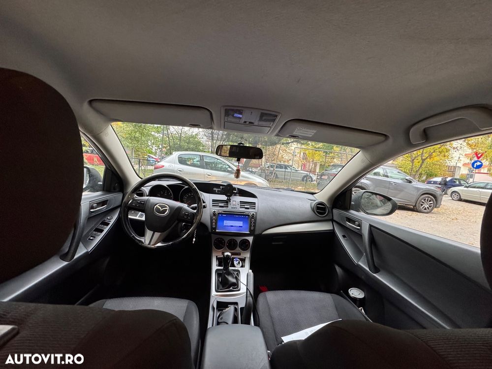 Mazda 3 - 12