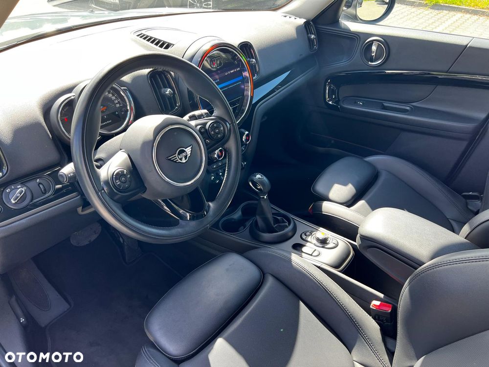MINI Countryman Cooper SE ALL4 - 16