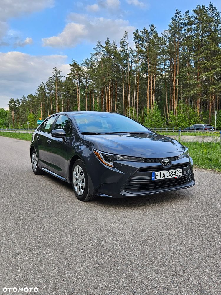 Toyota Corolla - 4