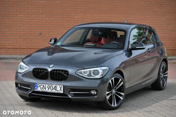 BMW Seria 1 118d Sport Line