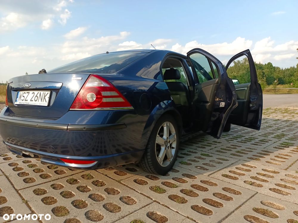 Ford Mondeo - 15