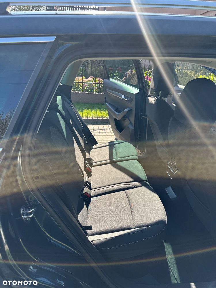 Skoda Karoq 1.5 TSI ACT 4x2 Ambition - 25