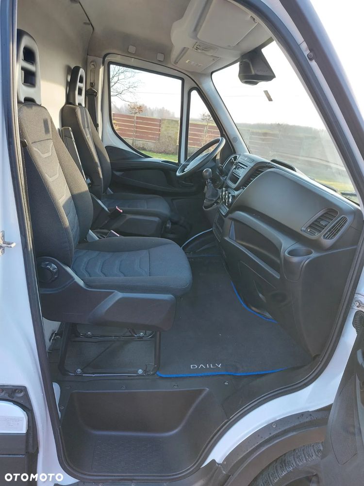 Iveco Turbo Daily 35S14 - 11