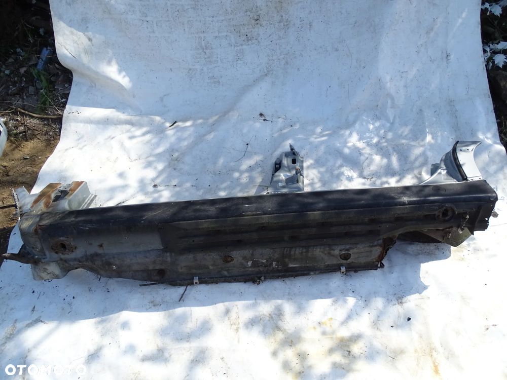 PRÓG LEWY SŁUPEK BMW E38 F-VAT - 1