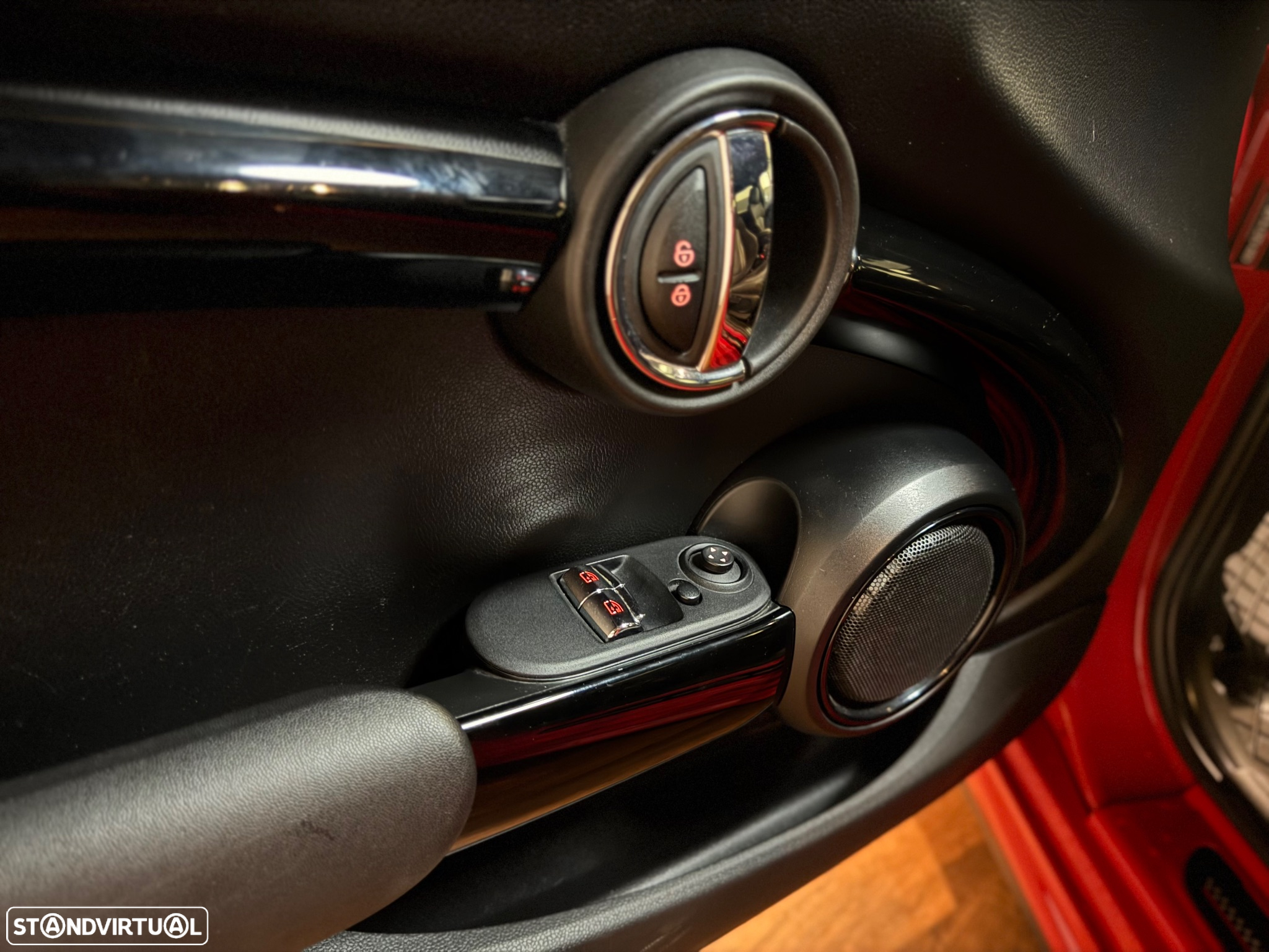 MINI 3 Portas Cooper SD Auto Desportiva - 6