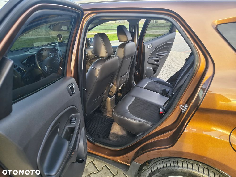 Ford EcoSport 1.5 TDCi TITANIUM - 26