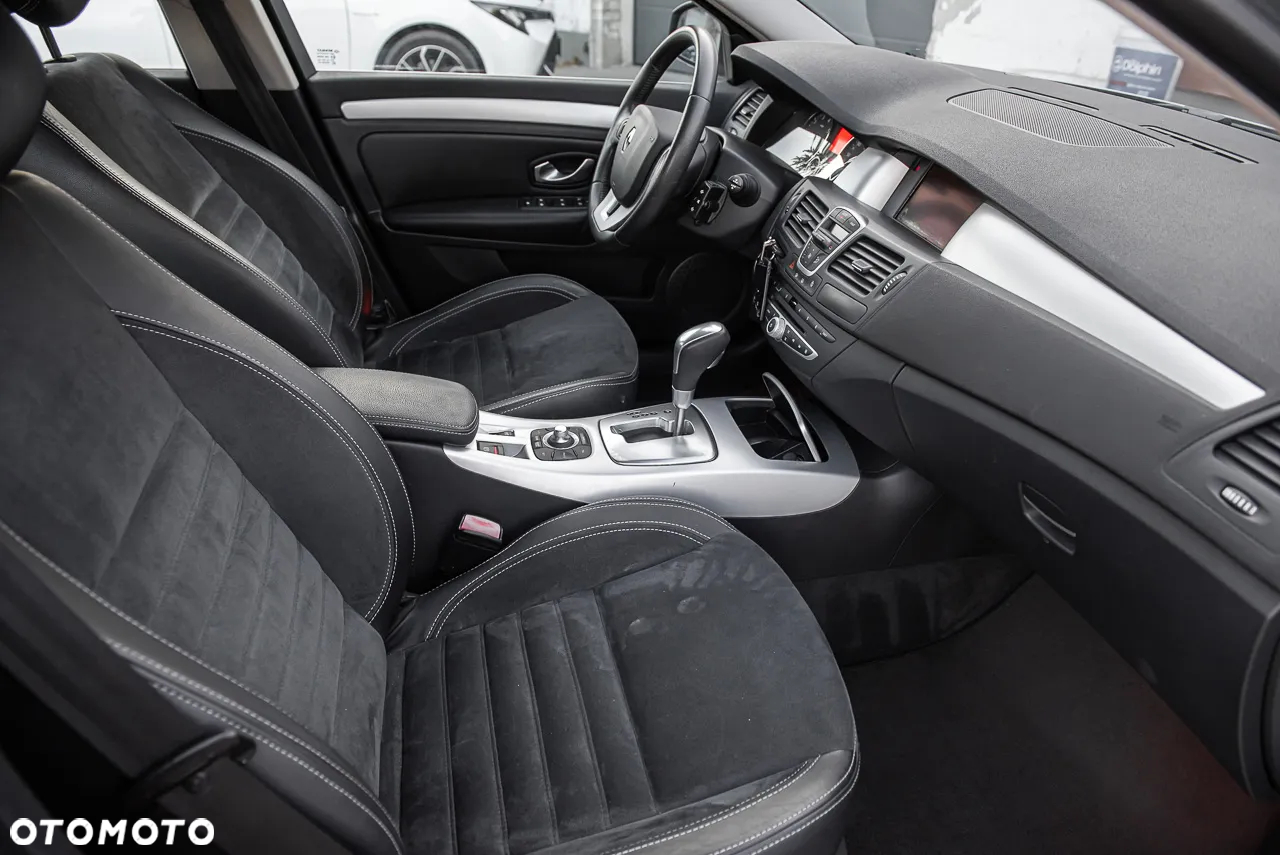 Renault Laguna 2.0 T Bose Edition - 26