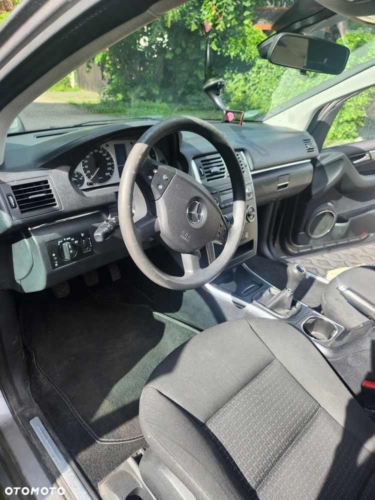 Mercedes-Benz Klasa B 180 CDI DPF - 12