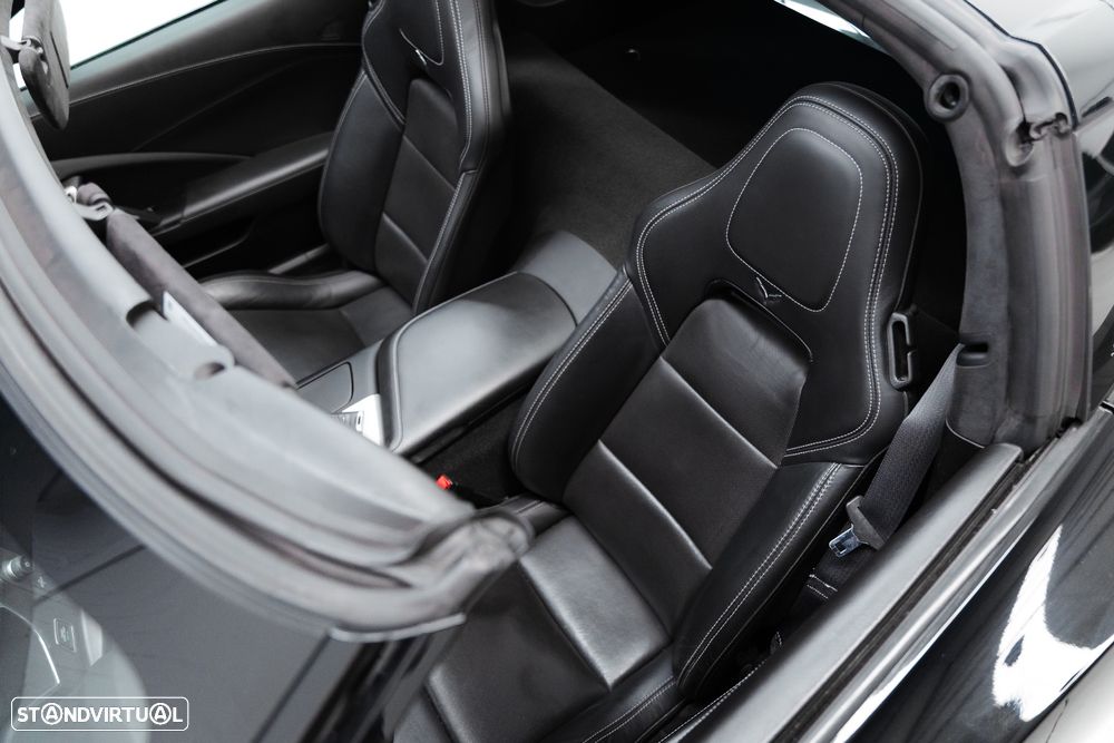 Chevrolet Corvette Stingray 3LT 6.2 V8 Auto - 23