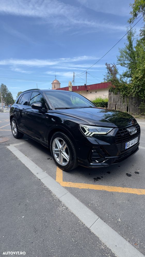 Audi Q3 2.0 40 TDI quattro S tronic S Line - 5