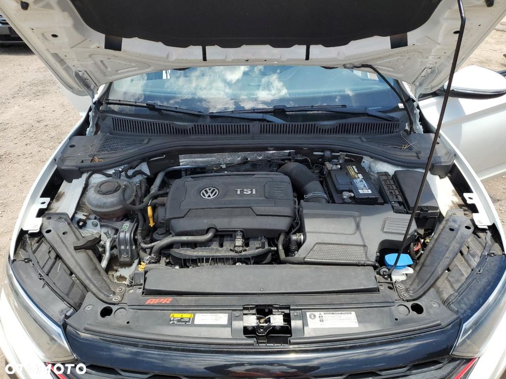 Volkswagen Jetta - 9
