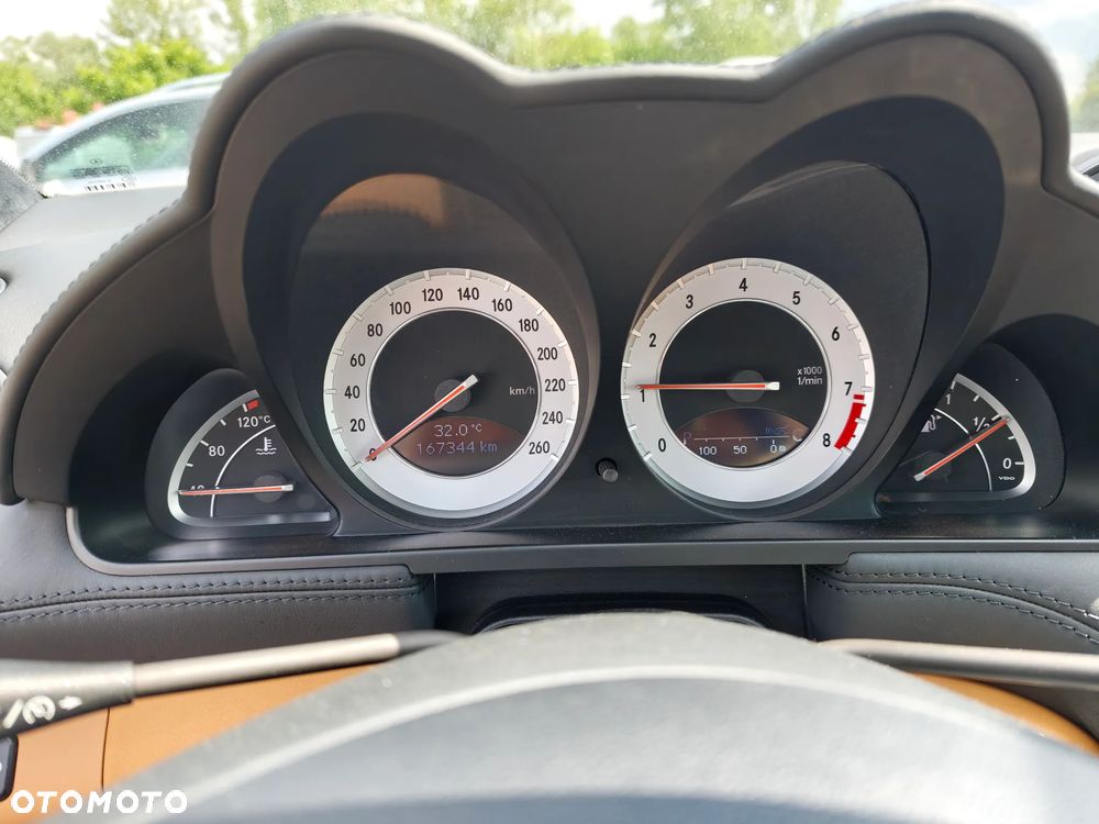 Mercedes-Benz SL 350 7G-TRONIC - 38
