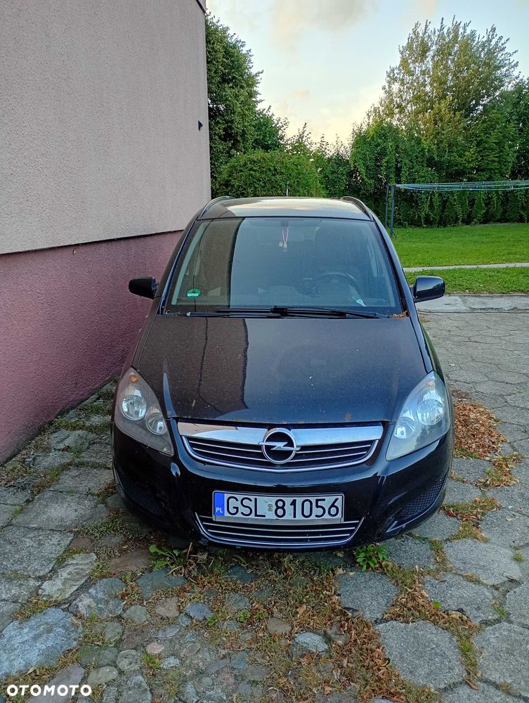 Opel Zafira - 3