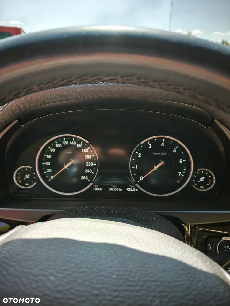 BMW X6 xDrive35i - 8