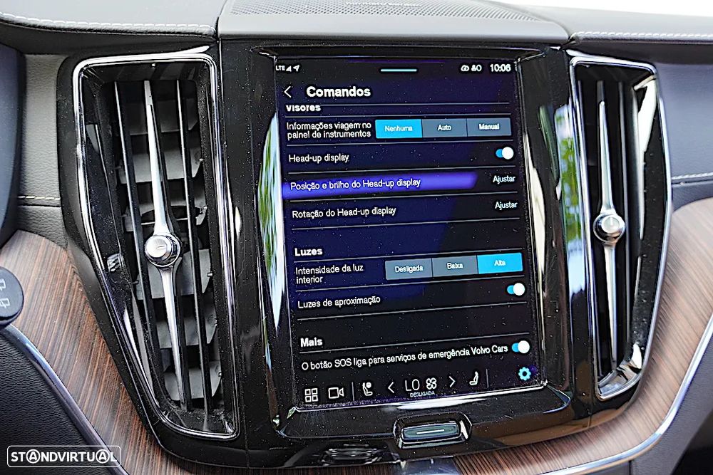 Volvo XC 60 2.0 B4 Inscription Geartronic - 44