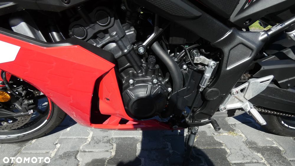 Honda CBR - 17