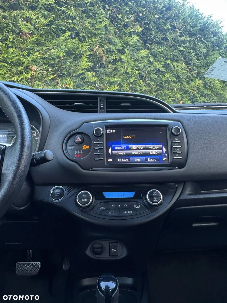 Toyota Yaris - 13