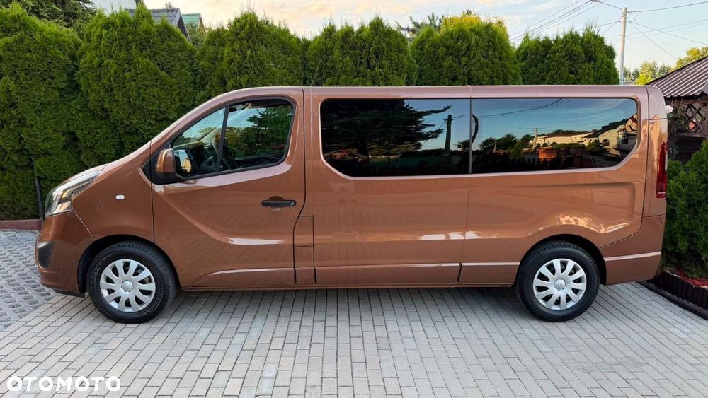 Opel Vivaro - 25