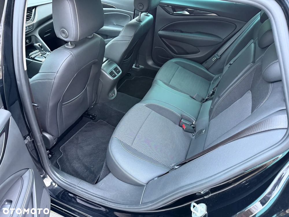Opel Insignia 2.0 CDTI Business Elegance S&S - 26
