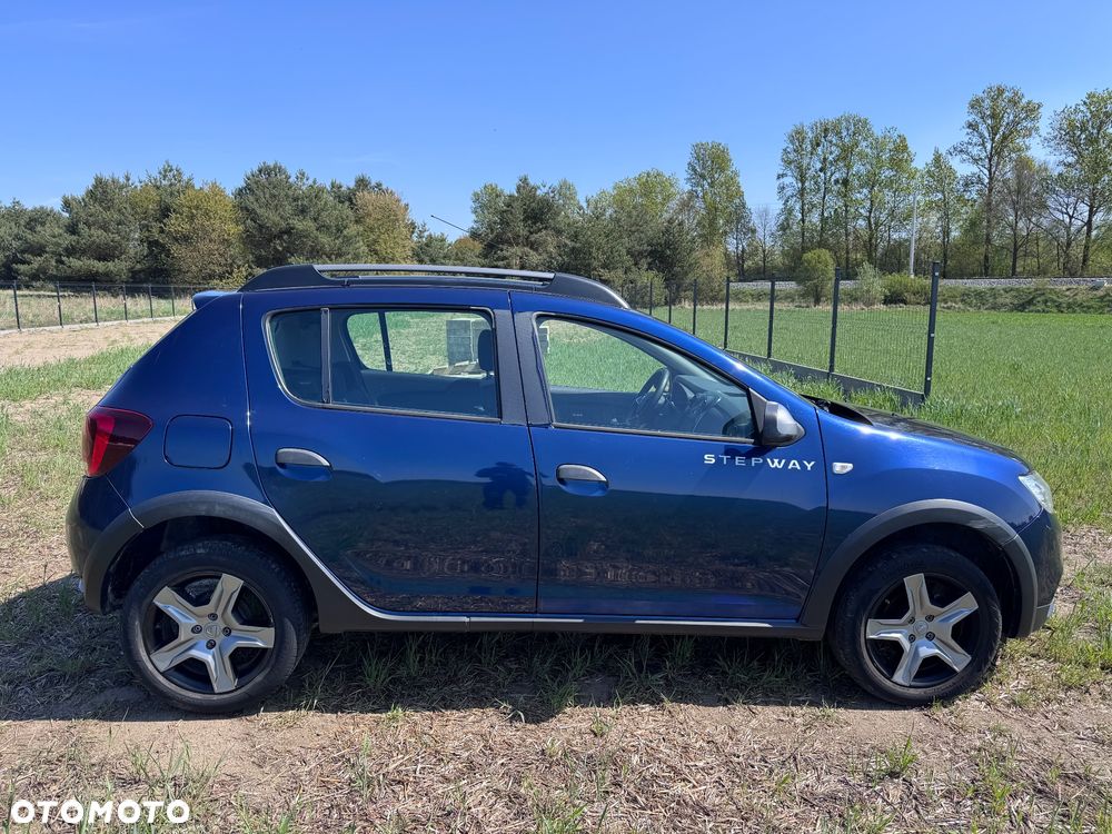 Dacia Sandero Stepway TCe 90 (S&S) Celebration - 8