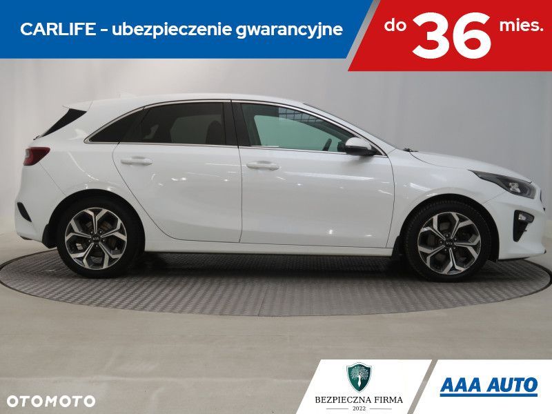Kia Ceed - 8