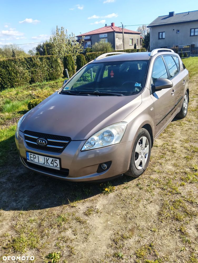Kia Ceed 1.6 Crdi Comfort - 3