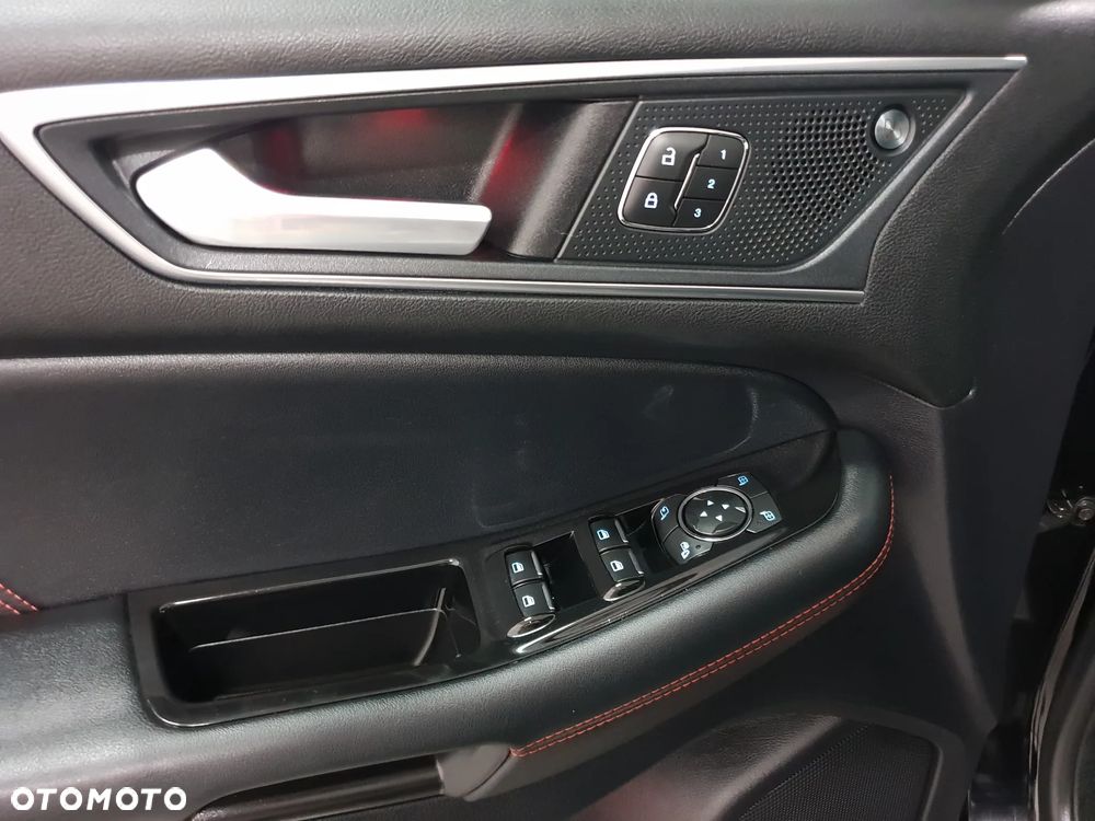 Ford Edge 2.0 EcoBlue Twin-Turbo 4WD ST-Line - 14