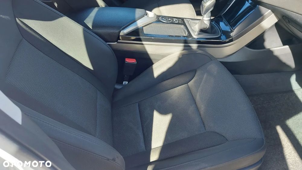 Hyundai i40 Kombi 1.6 Classic - 11