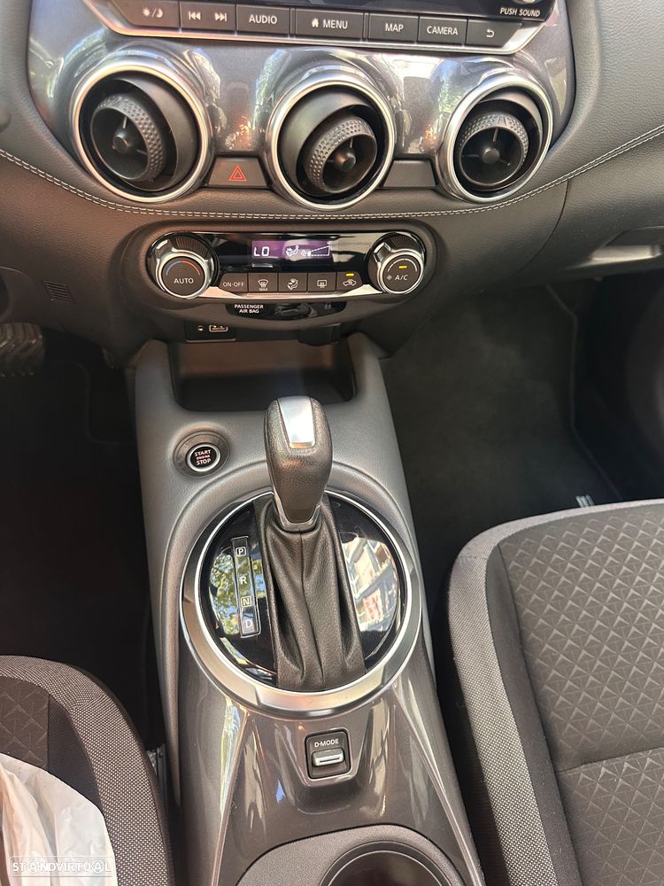 Nissan Juke 1.0 DIG-T N-Connecta DCT - 15