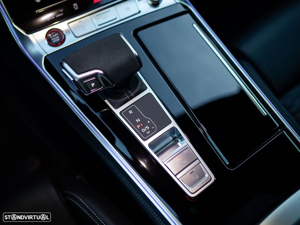 Audi RS6 Avant 4.0 TFSI Performance quattro Tiptronic - 26