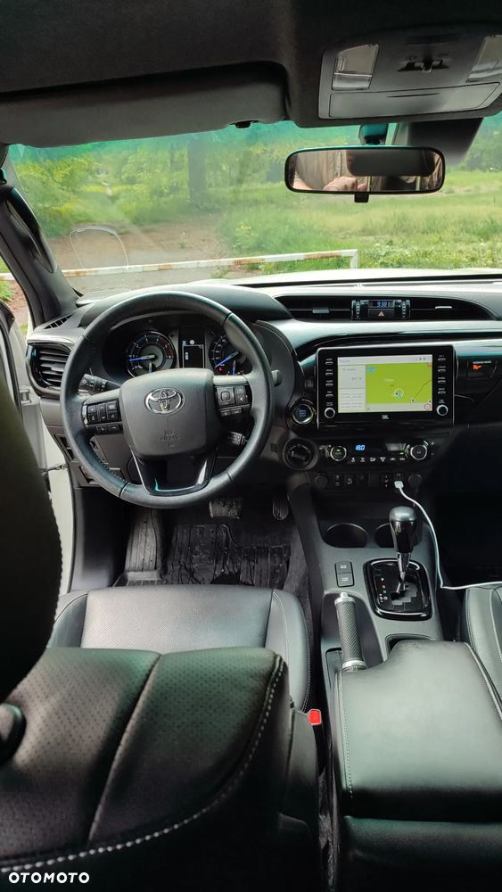 Toyota Hilux 2.8 D-4D Double Cab Invincible 4x4 - 11