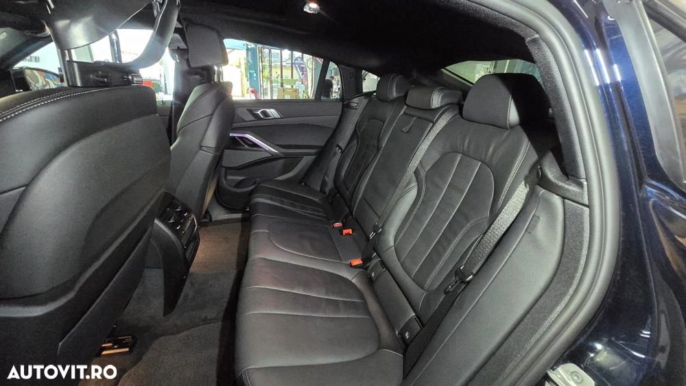 BMW X6 xDrive40d - 11