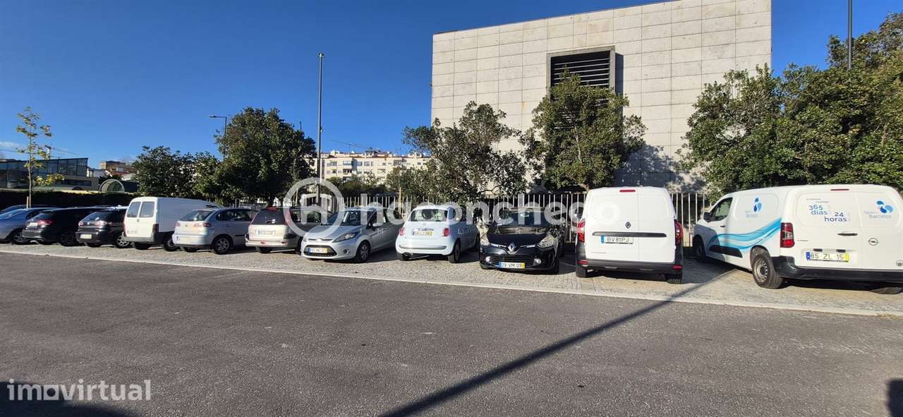Loja T0 Arrendamento em Barcelos, Vila Boa e Vila Frescainha (São Mart - Grande imagem: 5/12