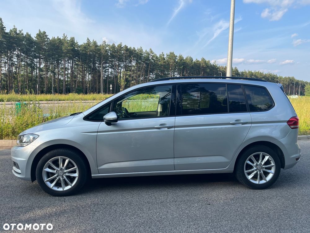 Volkswagen Touran 2.0 TDI BMT Active DSG - 4