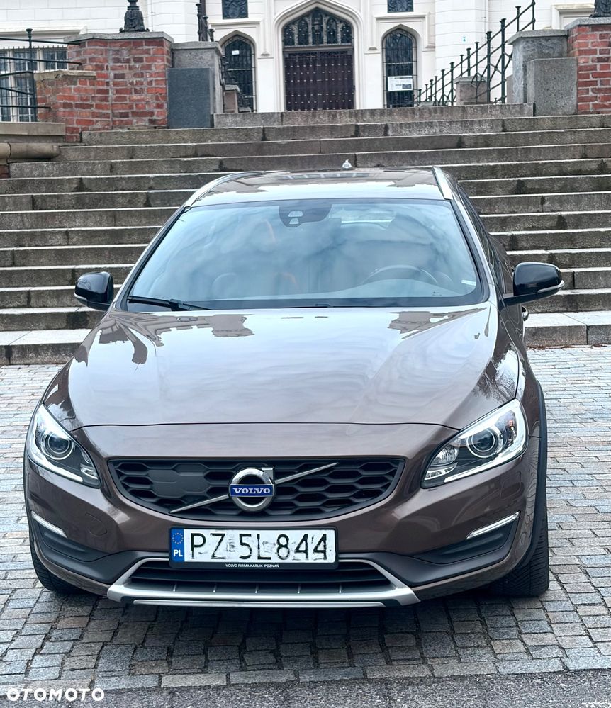 Volvo V60 Cross Country D4 Drive-E Summum - 3