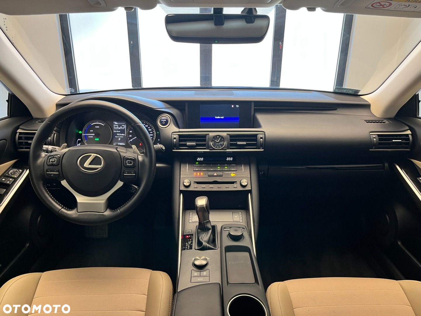 Lexus IS - 8
